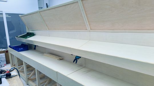 Angulo oblicuo del expositor de fruta y verdura